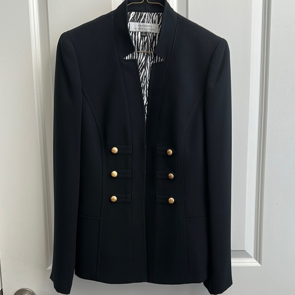 NWT Black Tahari Blazer with Tailored Silhouette - Picture 1 of 17